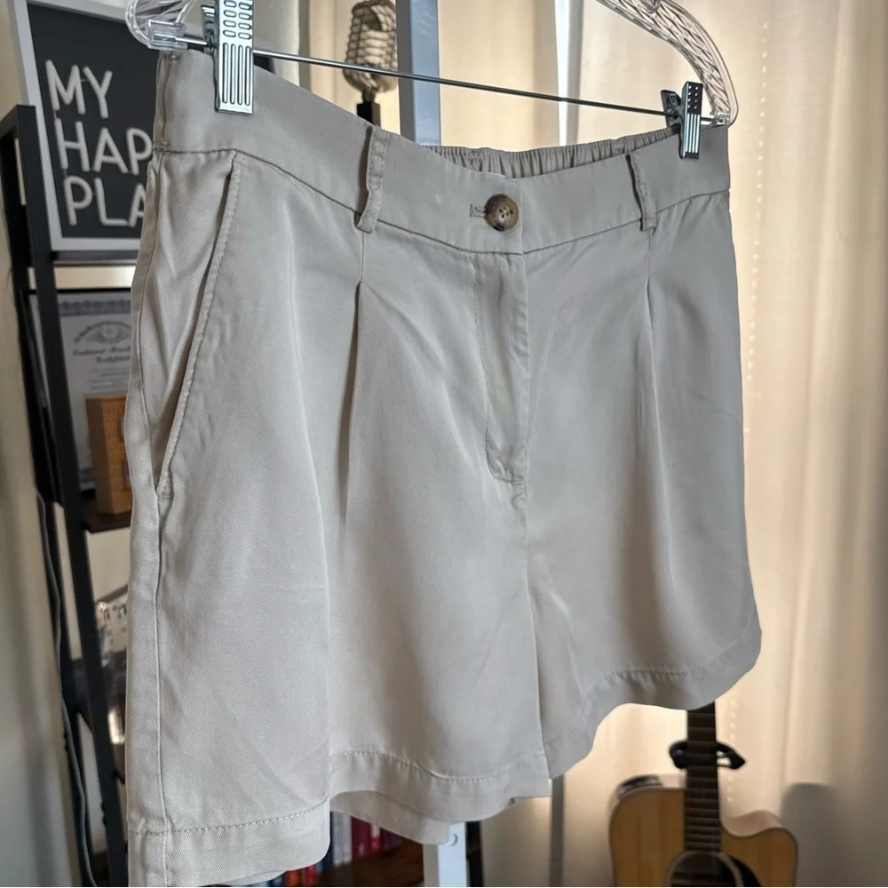 LOFT Women’s The Washed Twill Khaki Shorts With Elastic Back Size 10 - Picture 3 of 7